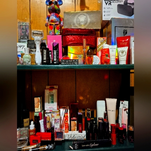 Meet your Posher, Sara - Picture 1 of 1